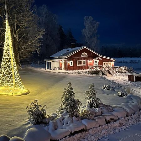 Villa Persas Kristinehamn Exteriör bild