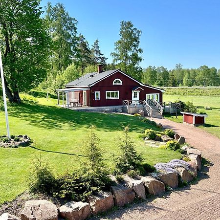 Villa Persas Kristinehamn Exteriör bild