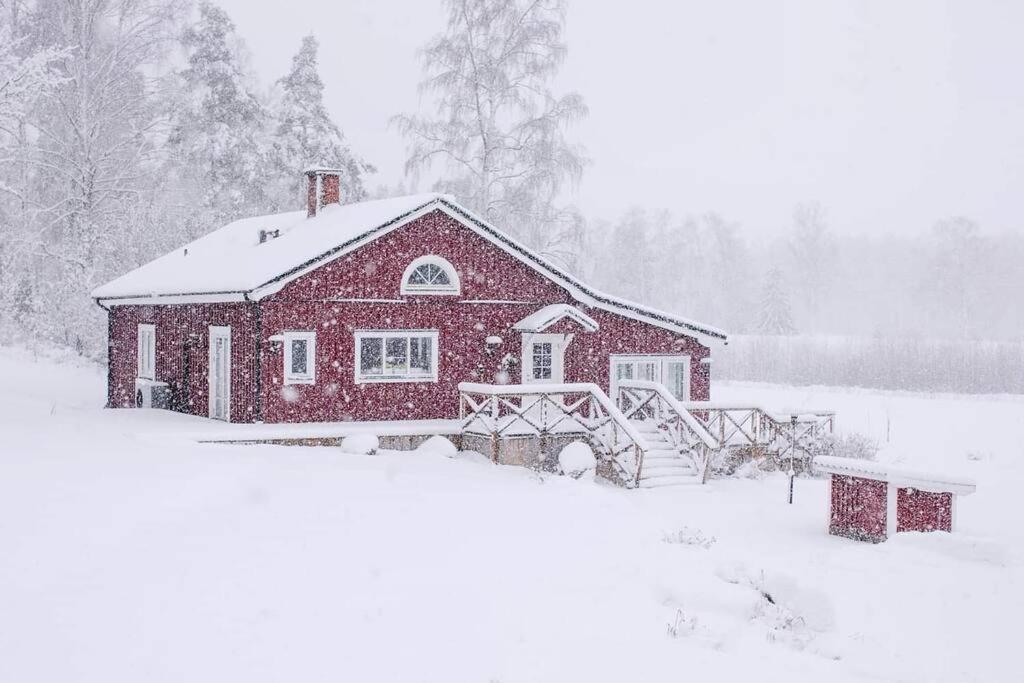 Villa Persas Kristinehamn Exteriör bild